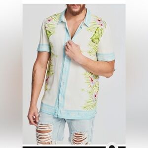 NWT DARREN SHIRT
SER.O.YA Revolve Size S